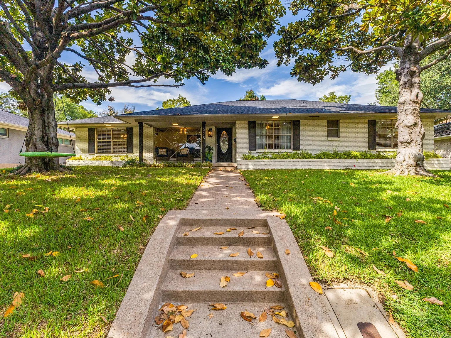 6231 Berwyn Ln